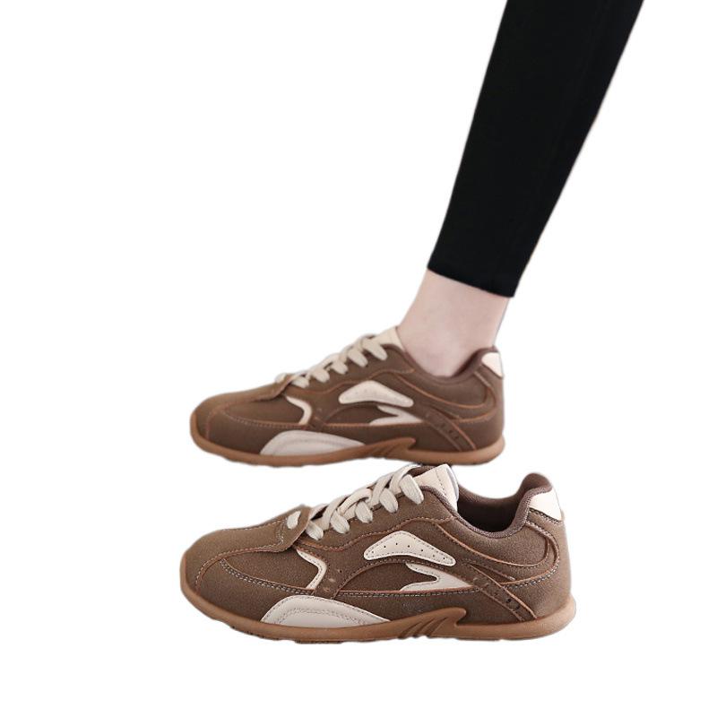 Maternity shoes wear soft bottom flat bottom casual sports child new spring