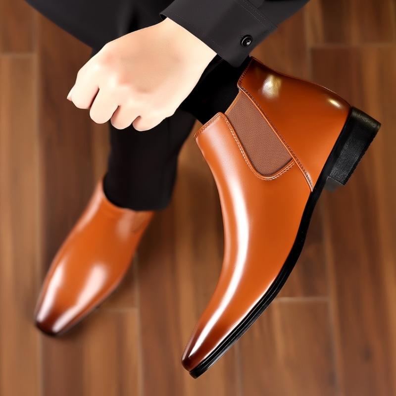 

20252025 Popular large size 48 low-top leather shoes British style pointed Martin boots men s trendy all-match boots 48 світло-коричневого кольору