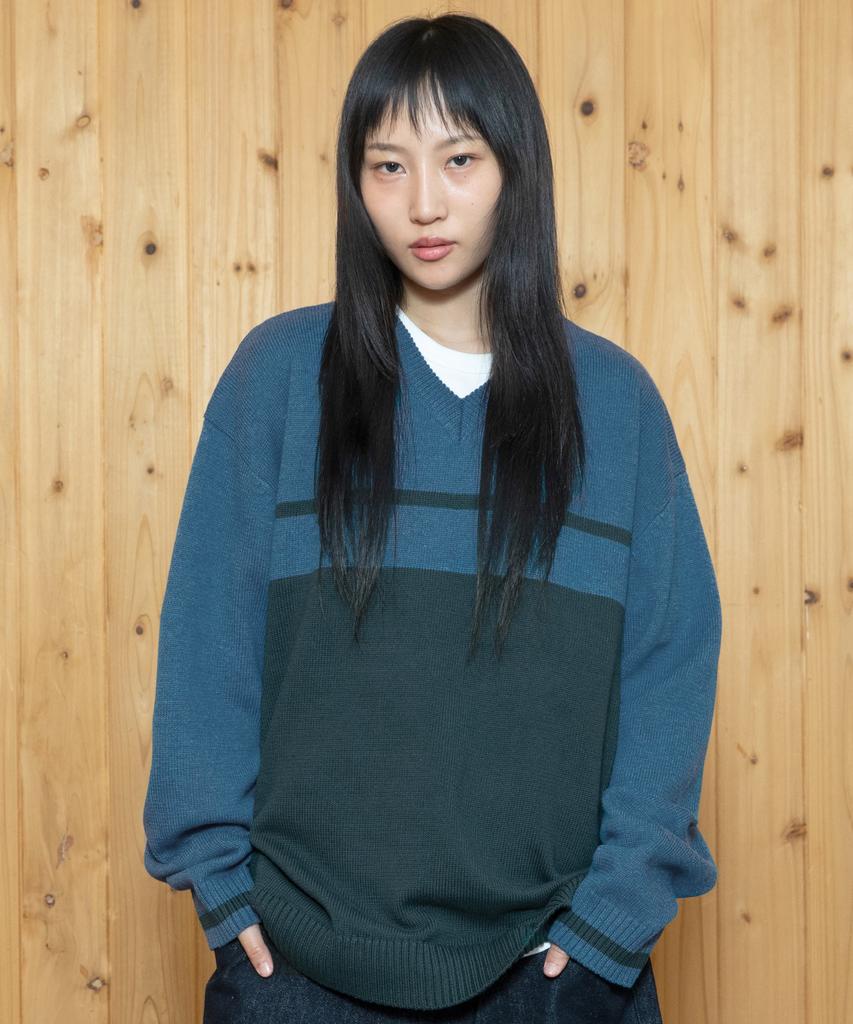 XTONZ Xtk175 Border V-Neck Pullover Knit (Blue)