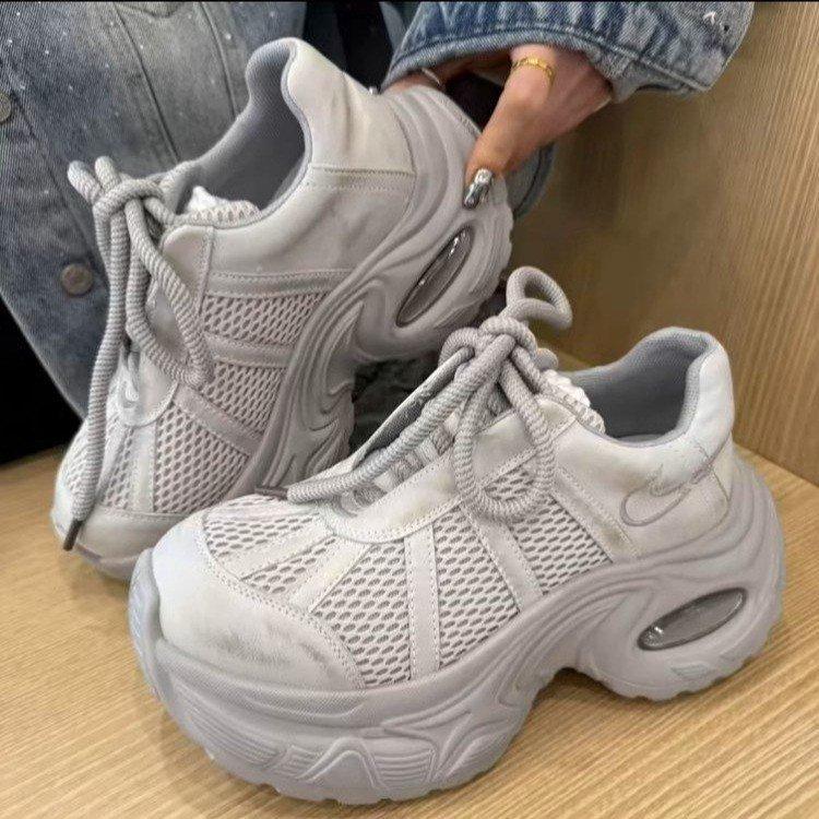 Mesh breathable thick sole heightening leather air cushion dad shoes women's retro polishing 2025 spring new sports and leisure shoes