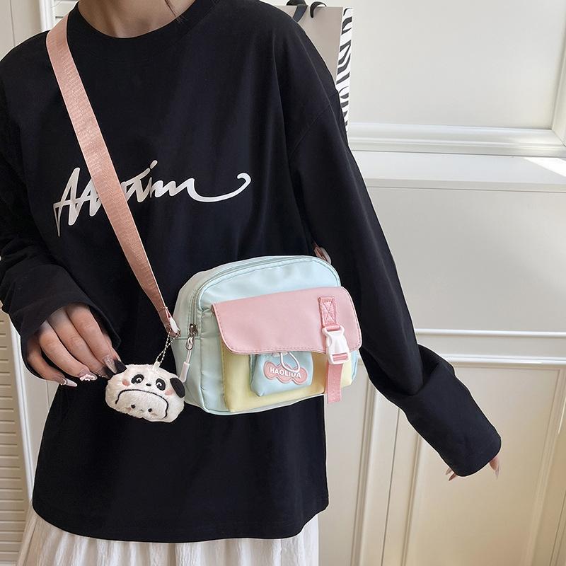 Internet celebrity fashion small bag 2025 new trendy Japanese small fresh student messenger bag cute boy and girl small bag