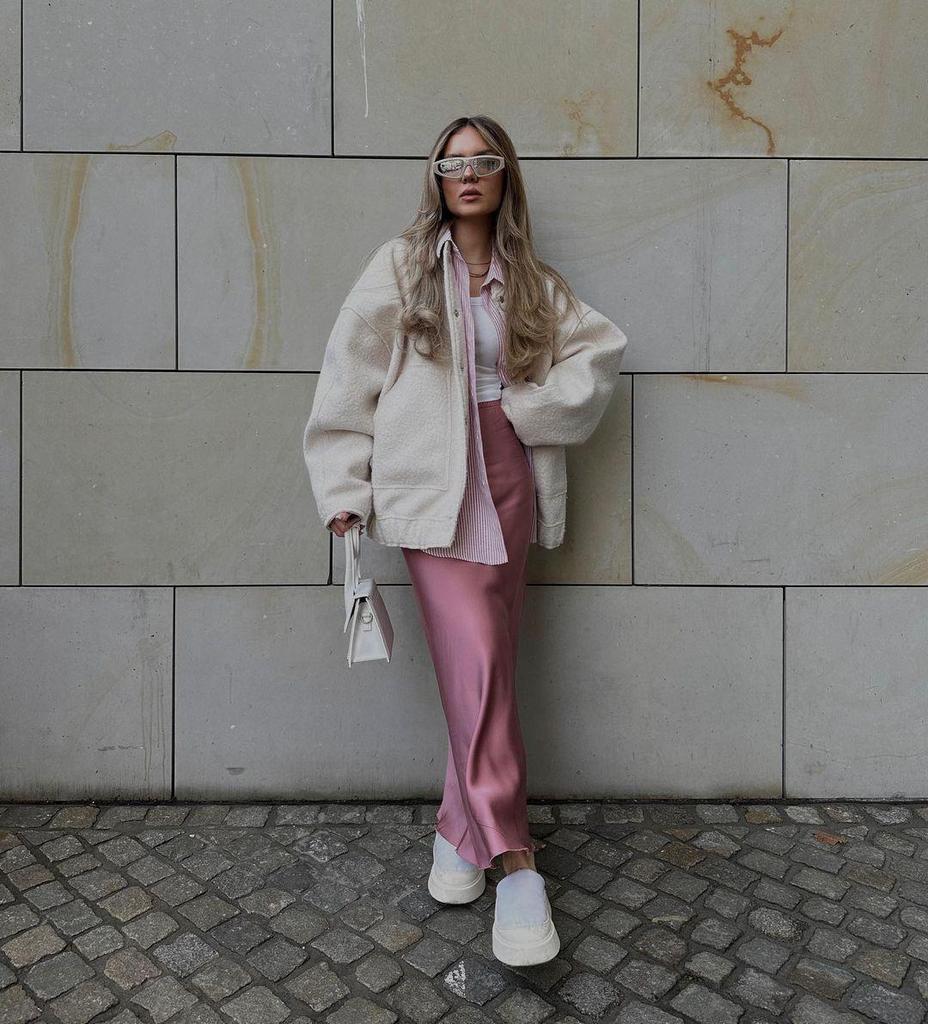 2025 Women's Casual Solid Stand Collar Long Sleeve Coat with Large Pockets