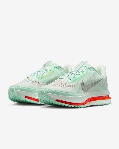 Nike Pegasus Premium Running Shoes Barley Green/Mint HQ2592-301 Men's Size
