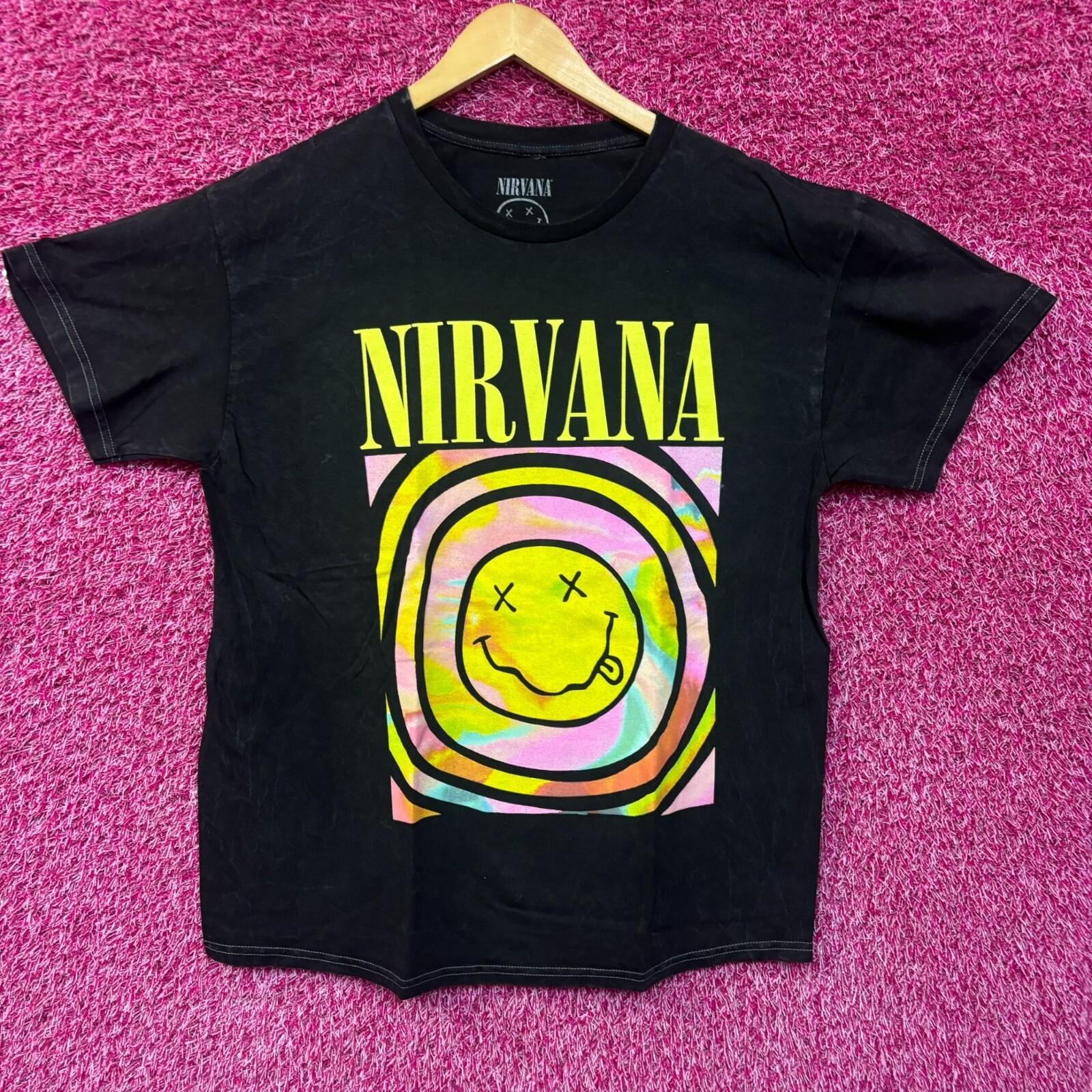 Nirvana Never Mind Smiley Face Mineral Wash Grunge Tshirt size Large L