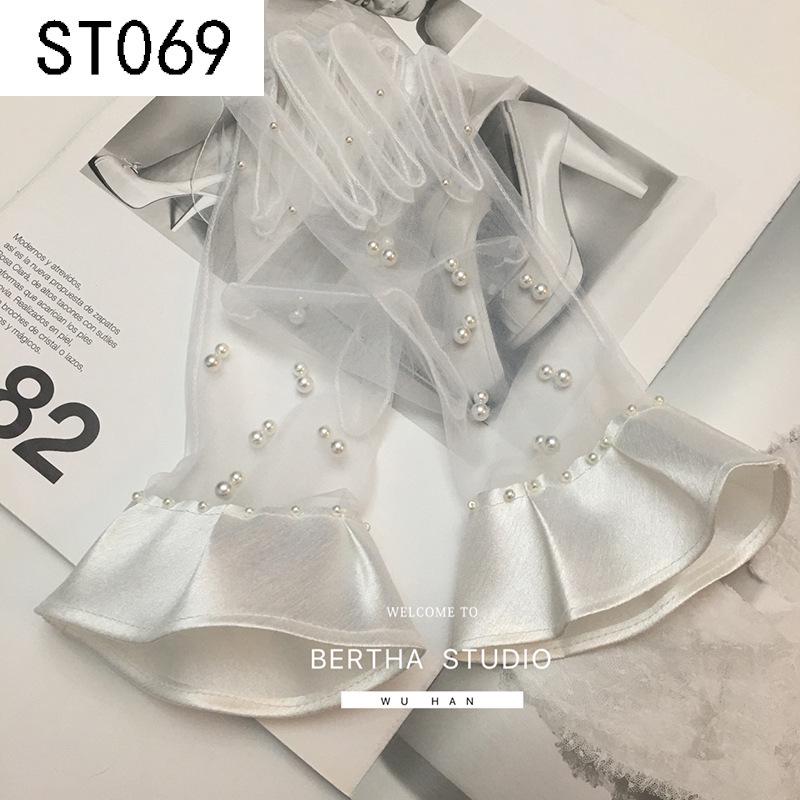 Lace Pearl Satin Bridal Gloves - Short Wedding Photo Accessory