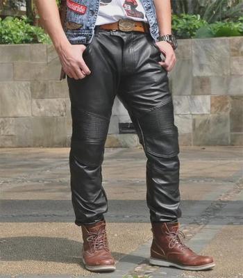 Wasserdichte Motorradhose aus PU-Leder mit winddichtem Gürtel und Schutzausrüstung