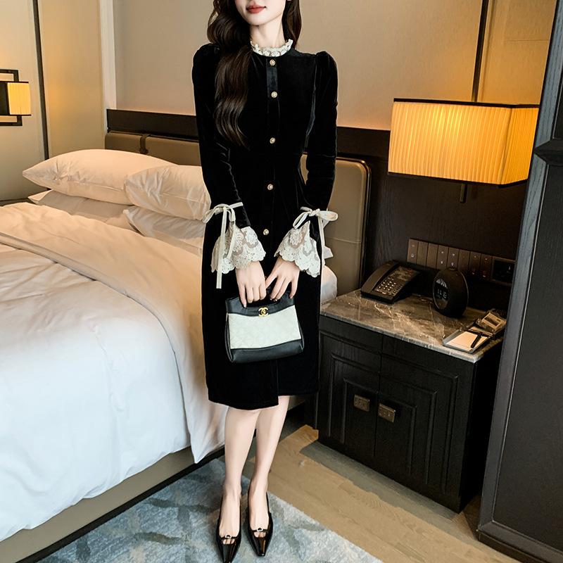 Autumn Winter Elegant Fashion Lace Patchwork Velvet Dress Women Vintage Single Breasted Bodycon Robe Vestidos