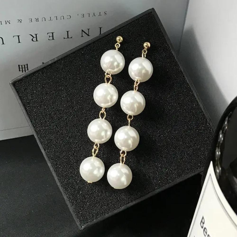 Best Selling Wild Fashion Simple Pearl Bean Earrings Women Girls Earrings Jewelry Crystal Earrings Brincos