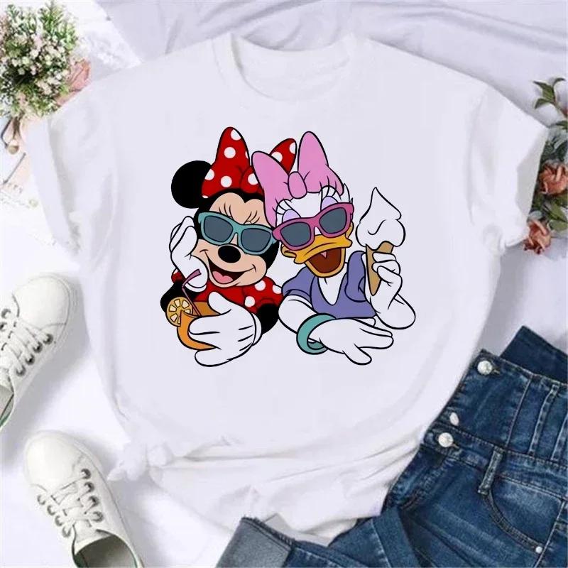 Miniso Disney Family Vacation T Shirt Kawaii Mickey Minnie Donald Duck Print Fashion Clothes Casual Women T-shirt Camiseta Mujer