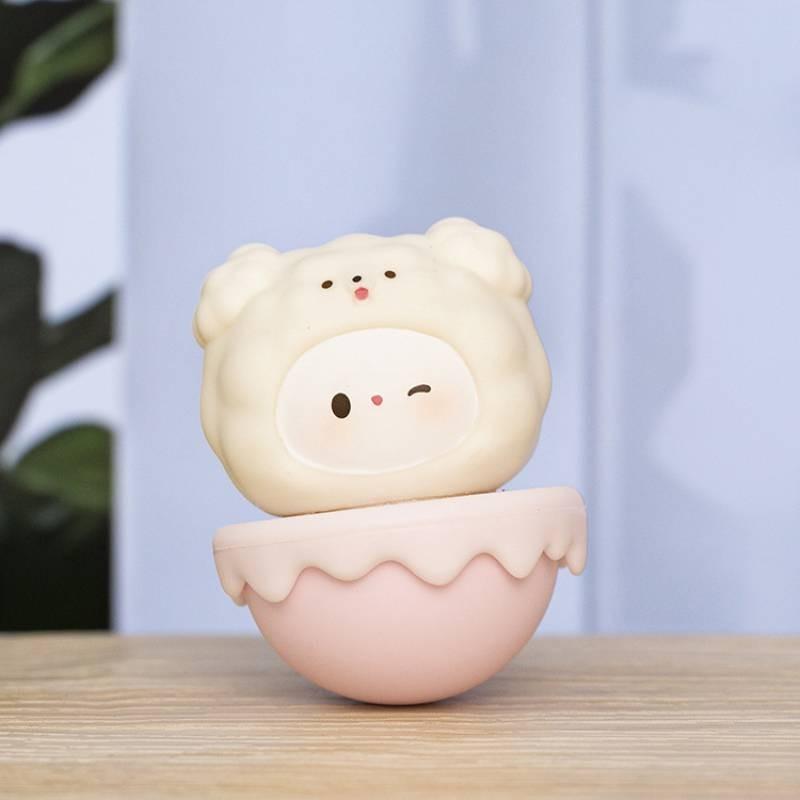 Tumbler Toy Decompression Bear Dog Pig Penguin Cat Deer Doll Decoration Gift