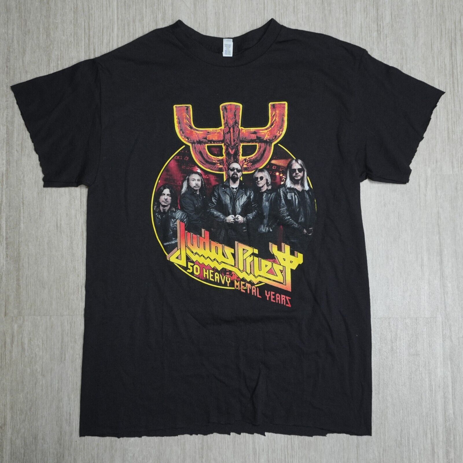 Judas Priest 50 Heavy Metal Years Tour Shirt Men M Black Crewneck Tattered Sleev Unisex T-Shirt L