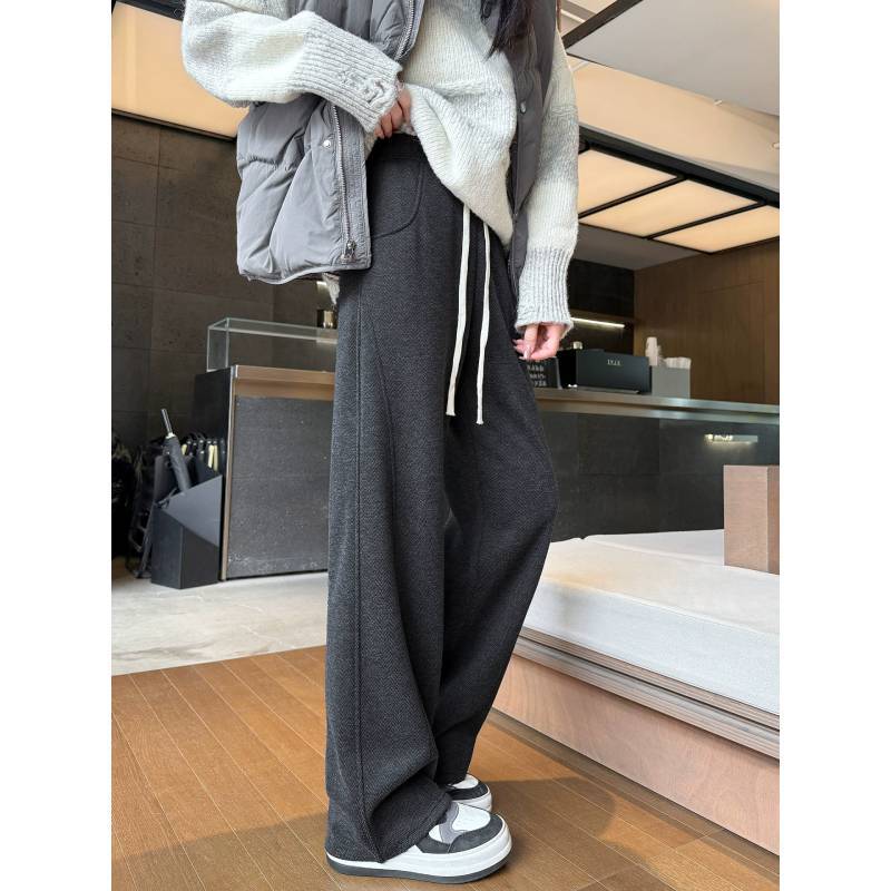 High Waist Trousers For Women With Straight Leg Design For Casual Spring Wear
