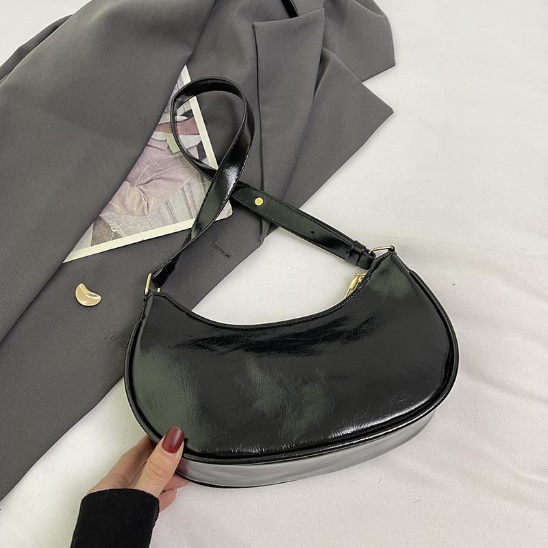 Chic Minimalist Dumpling Bag For Women In Black Beige Pink And Silver Perfect For Casual Winter Style