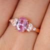 Anello da Donna Trendy Huitan Colore Oro Rosa Solitario Ovale Zircone Cubico Anello di Matrimonio Speciale per Donne Nuovi Arrivi