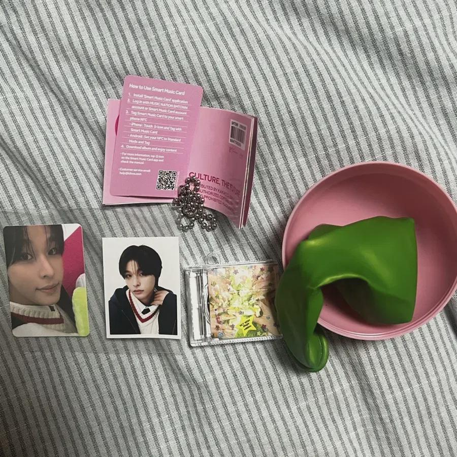 

Я продаю полный набор SM 30th Anniversary Time Capsule NCT Wish Riku