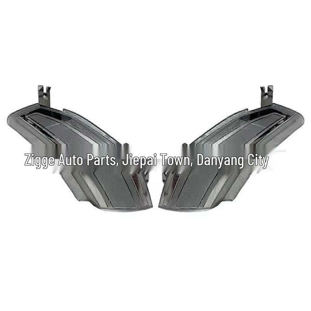 

Volvo Trucks FH/FM Headlight Extension Decorative Plate 84224117/84415098 Right Side