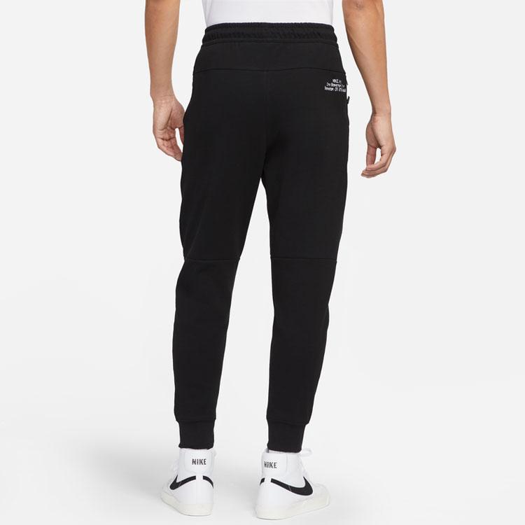Nike Sportbekleidung Herren Gestrickte Jogginghose mit Print Schwarz DM6553-010
