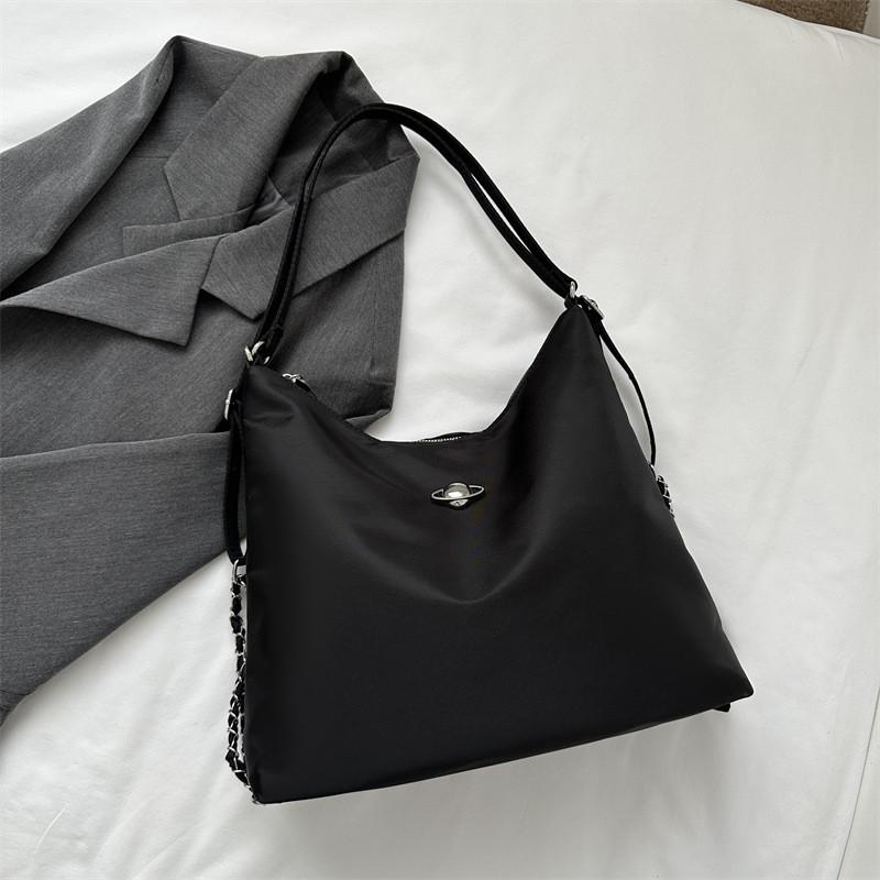 Trendy Casual Large Capacity Tote Bag For Women Featuring Chic Oxford Fabric