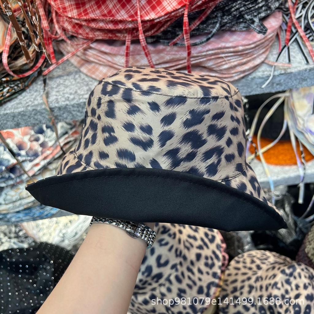 New bucket hat leopard print grid sun hat four seasons universal basin hat foreign gas hat double-sided can be brought