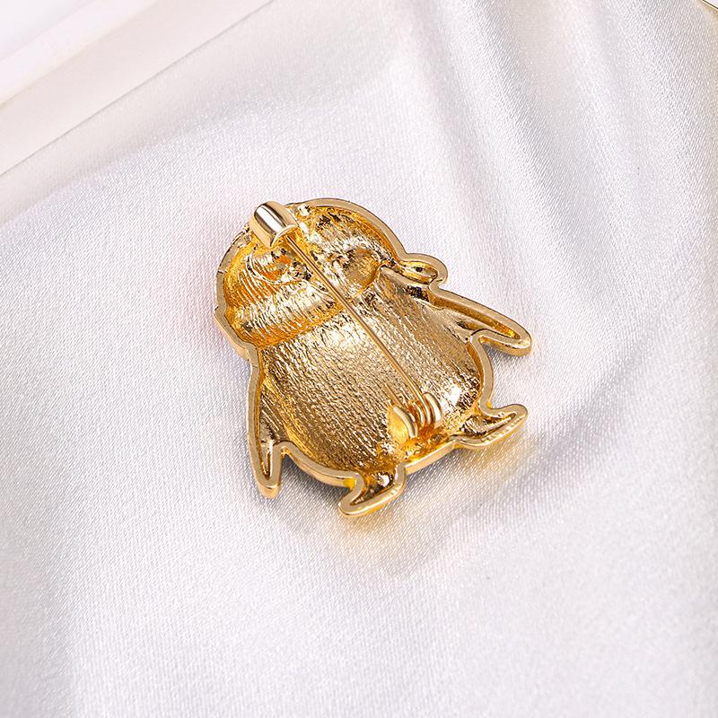 Penguin Christmas Hat Animal Series Cute Little Penguin Christmas Accessories Brooch