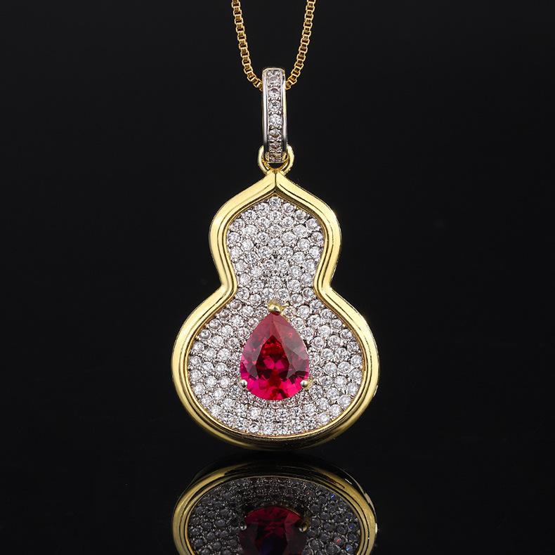 Fashionable Retro Color Treasure Necklace Gourd Pendant Inlaid With Zircon Emerald Collarbone Chain Women's Jewelry High-end