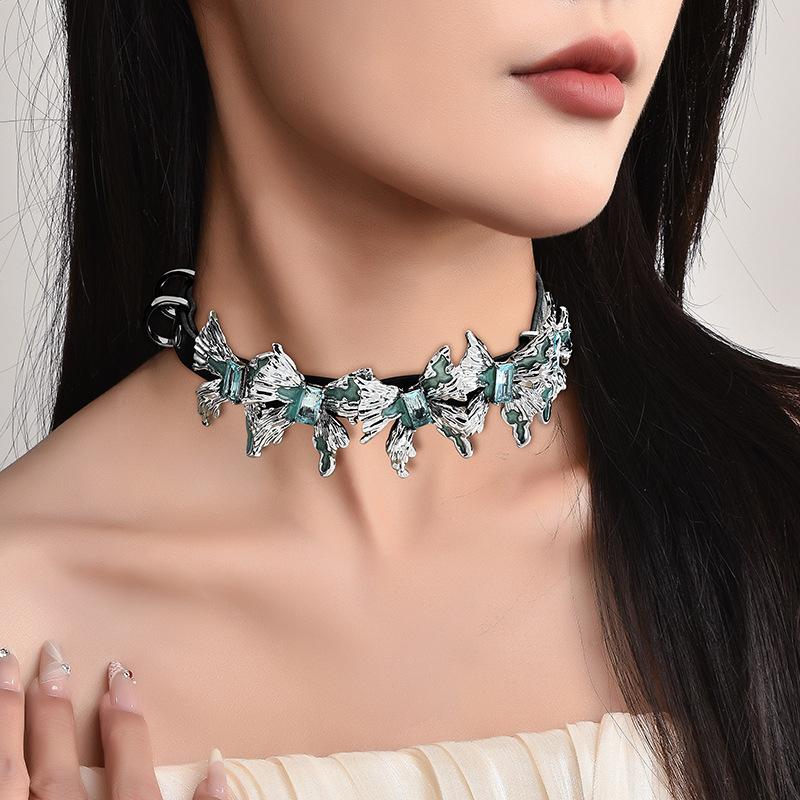 Leather Necklace Multi-Butterfly Combination Leather Collar Arm Arm Ring Fashion Personality Female Rock Hip Hop