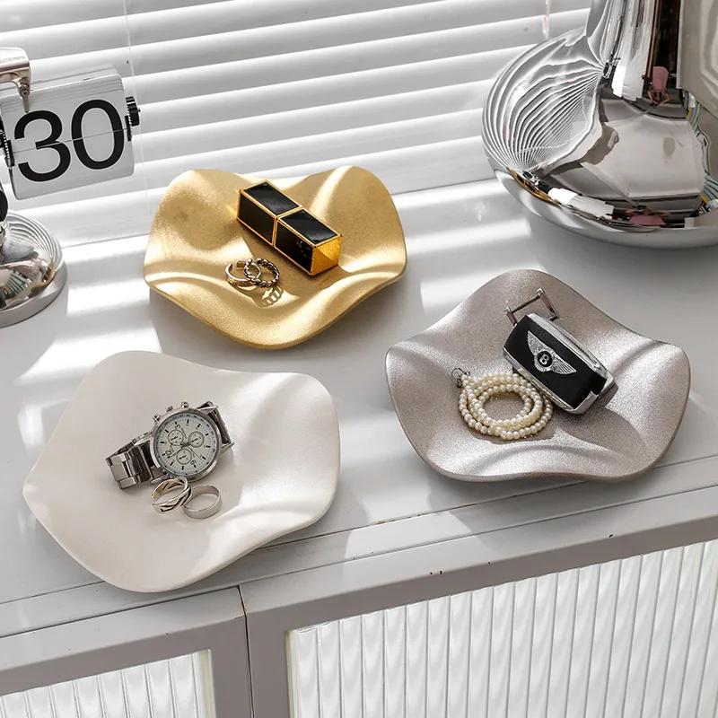 Irregular Flower Special-shaped Jewelry Storage Plate Jewelry Display Plate Electroplated Light Luxury Ceramic Pendulum Plate