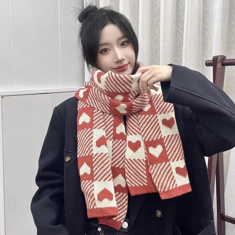 DUTRIEUX Knitted Heart Plaid Scarf