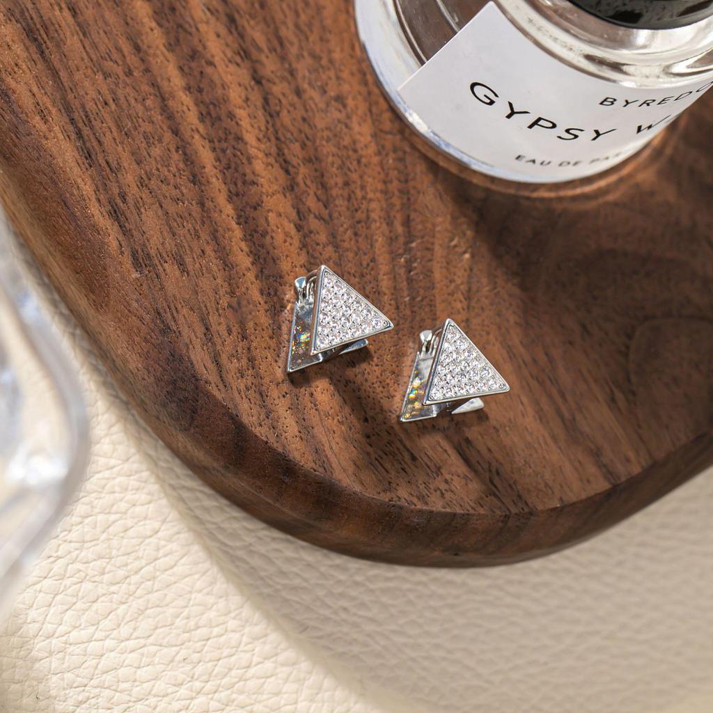 Exquisite Geometric Diamond Earrings: 3D Triangular Design with Diamond Backs, Small and Creative Luxury Ear Jewelry