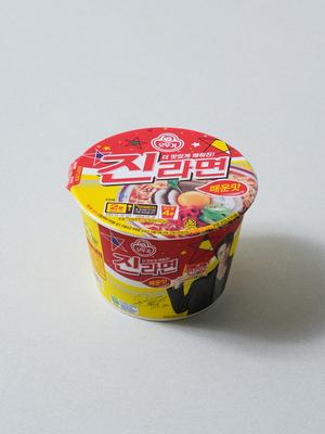 Ottogi Jin Ramen Spicy Cup Noodle 110g
