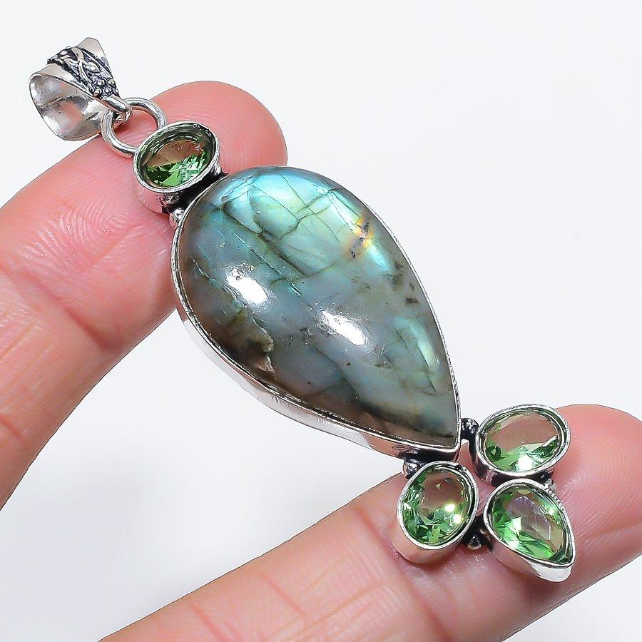 Přírodní labradorit, tsavorit 925 Sterlingové stříbro Šperk Přívěsek 2,84" F3P36