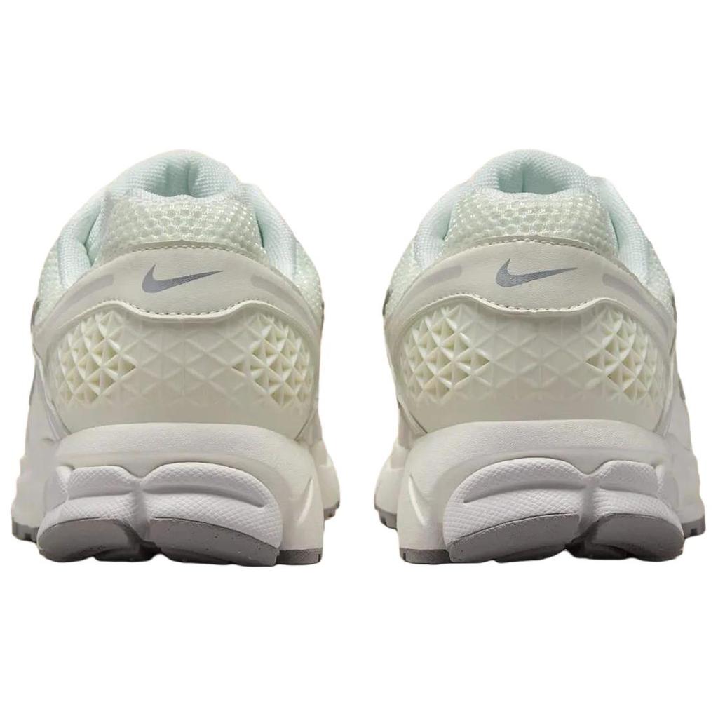 Nike Zoom Vomero 5 Casual Running Shoes Women's Beige Sneakers casual FB9149-103