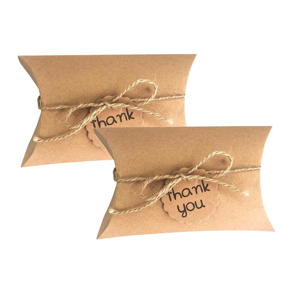 50 uds Caja Almohada de Papel Kraft Negra Blanca Para Joyería Dulces Regalo Recuerdos de Boda Pequeña Empresa Suministros de Embalaje Material bolsos
