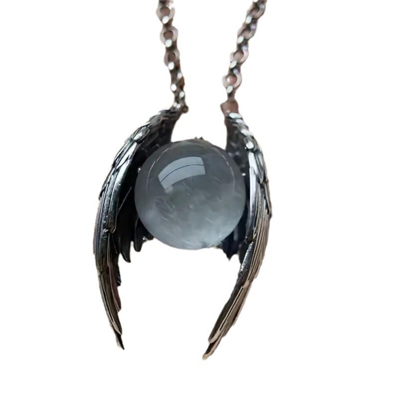 Retro Angel Wing Crystal Pendant Necklace - Alloy Charm Jewelry for Women Men Party Dating Daily Wear Vacation Gift Necklaces