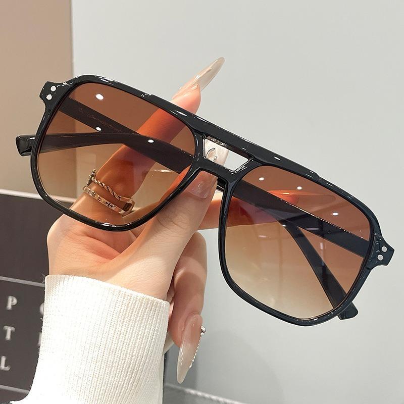 1/6pcs 2024 Trendy UV Protection Sunglasses, Unisex, Instagram Style Anti-Glare Driving Glasses.