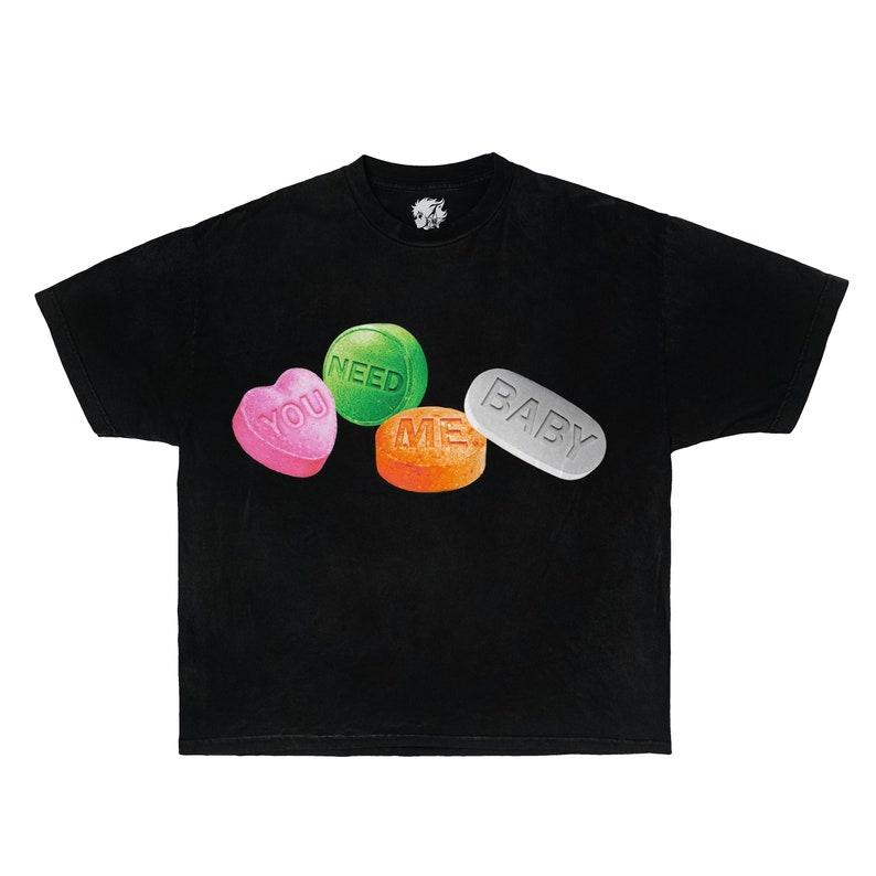 CANDY TEE Graphic Boxy Unisex T-Shirt M