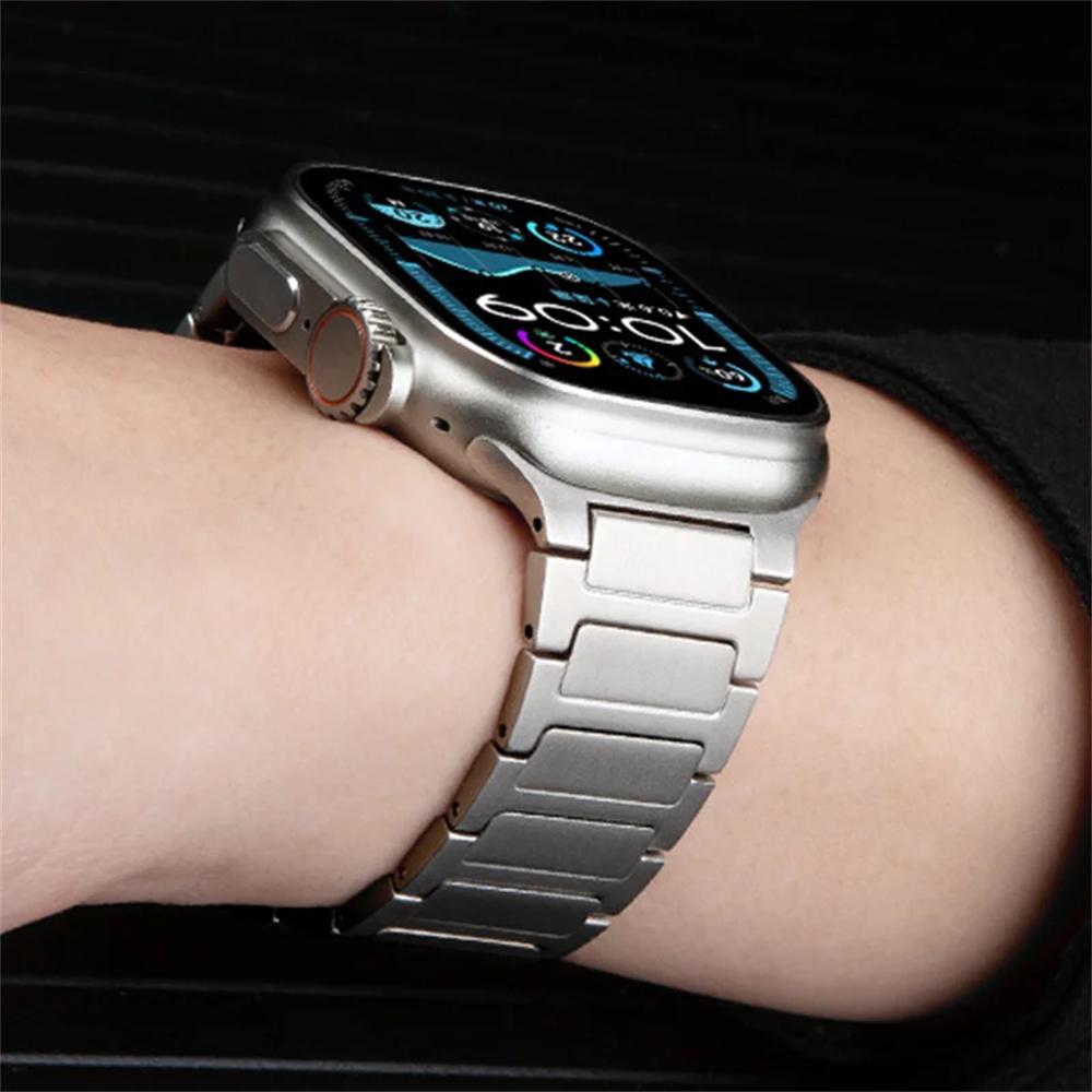 Titanium Alloy Metal Band For Apple Watch Ultra 3 11 10 9 8 7 SE 6 Silicone Magnetic Bracelet Strap For iWatch 42mm 44 45mm 46mm 49m