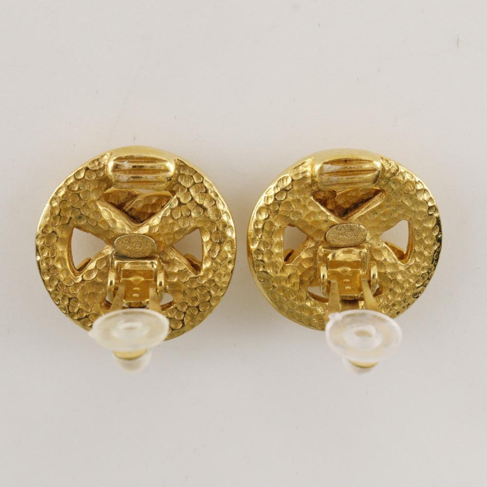 CHANEL COCO Mark Earring vintage Plated Gold 11.7g Women Used