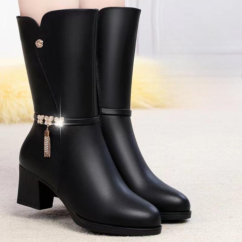 

Модные полусапоги на среднем каблуке со стразами, теплые кожаные, до середины икры, для женщин, тренд осени-зимы 2025, элегантные женские туфли на флисовой подкладке 35