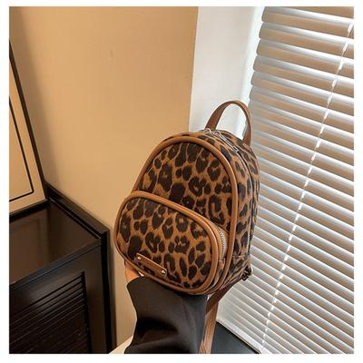 Fashion Leopard Print Backpack Women's New Summer Trend Contrasting Color Backpack Casual High-end Backpack