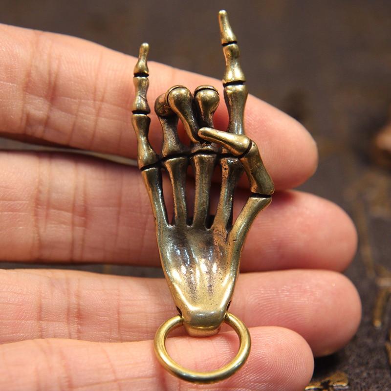 Mini Kreative Messing Schädel Hand Statue DIY Schlüsselbund Halskette Tasche Anhänger Vintage Reinem Kupfer Dekoration Ornament Lustiges Spielzeug Geschenk
