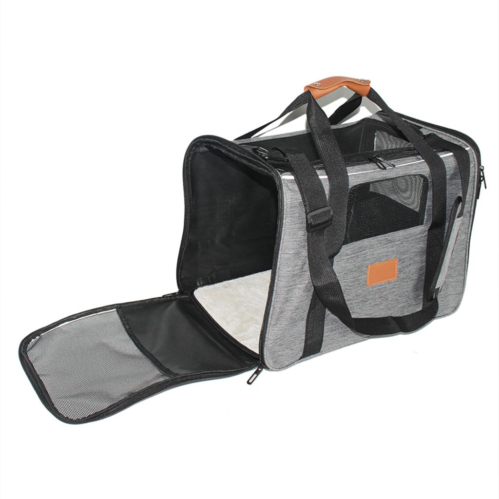 Cat Carrier Bag Breathable Foldable Pets Carriers for Dogs and Cats with Shoulder Strap Hands-Free
