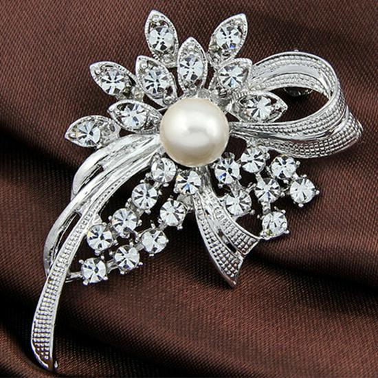 Exquisite Rhinestone Pearl Lapel Brooch: High-End White K Alloy Corsage Jewelry Pin Exquisite Jewelry