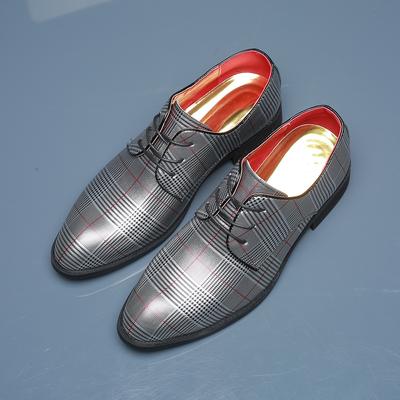 2024 Herrenmode Business Casual Vielseitige Lederschuhe Schnürschuhe Gestreifter Friseur Koreanische Version Große Schuhe 48