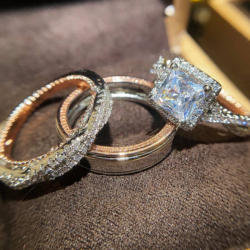 Huitan Luxe s/Ensemble Bague pour Femmes Hommes Mode Fête Mariage Charmant Incrusté Scintillant CZ Accessoires Noble Magnifique Bijoux