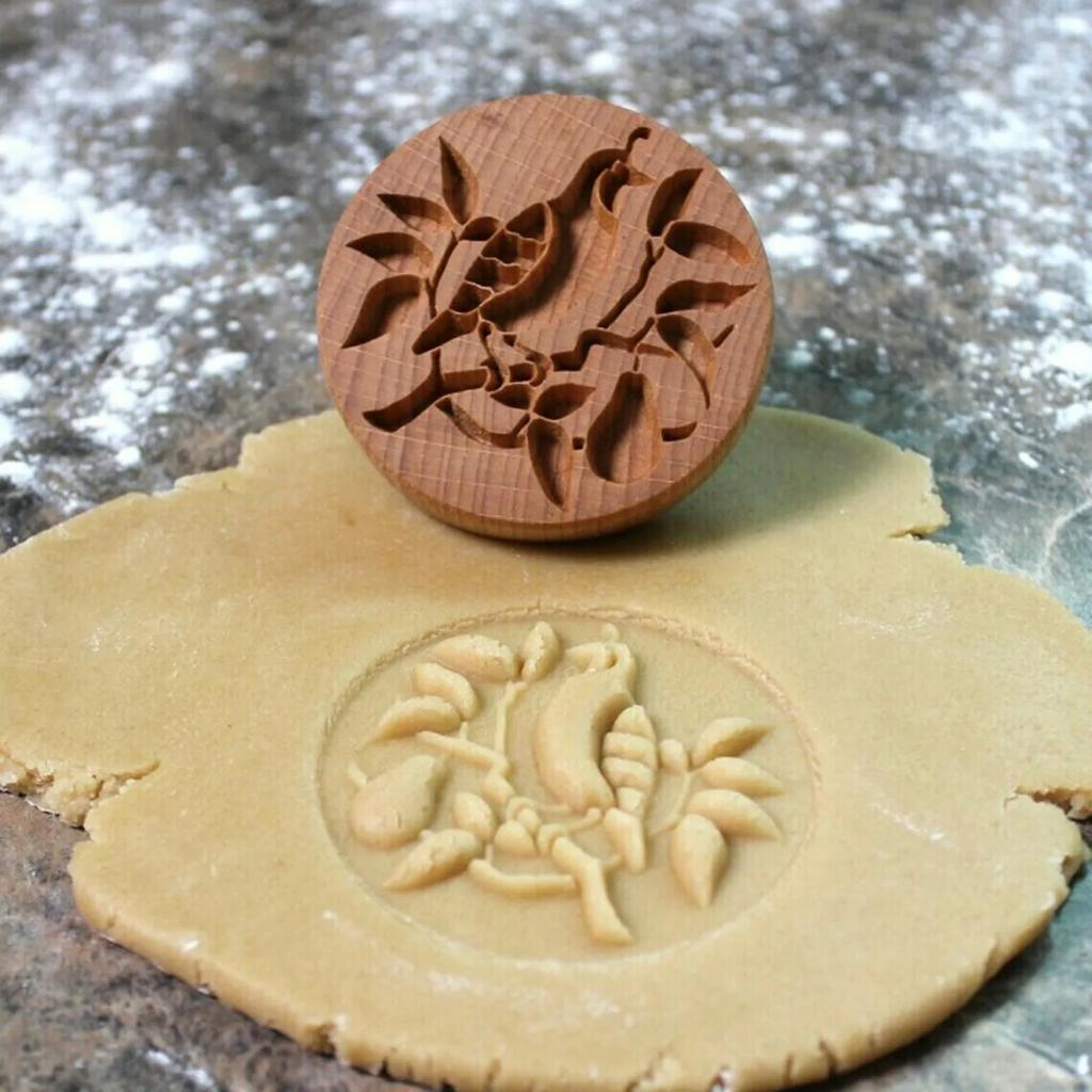 Holz Ausstechform Ausstecher Kekse Stempel Niedlicher Tannenzapfen Blume 3D Kuchen Prägeform Lebkuchen Gebäck- und Backzubehör