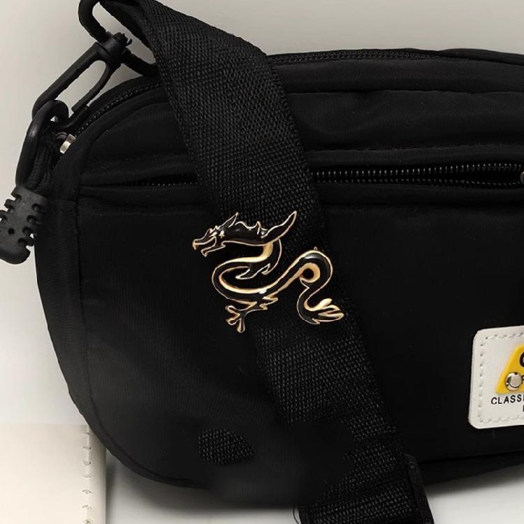 Unique Dragon Badge Pin Ornament Retro Dragon Form Lapel Pin for Statement Style