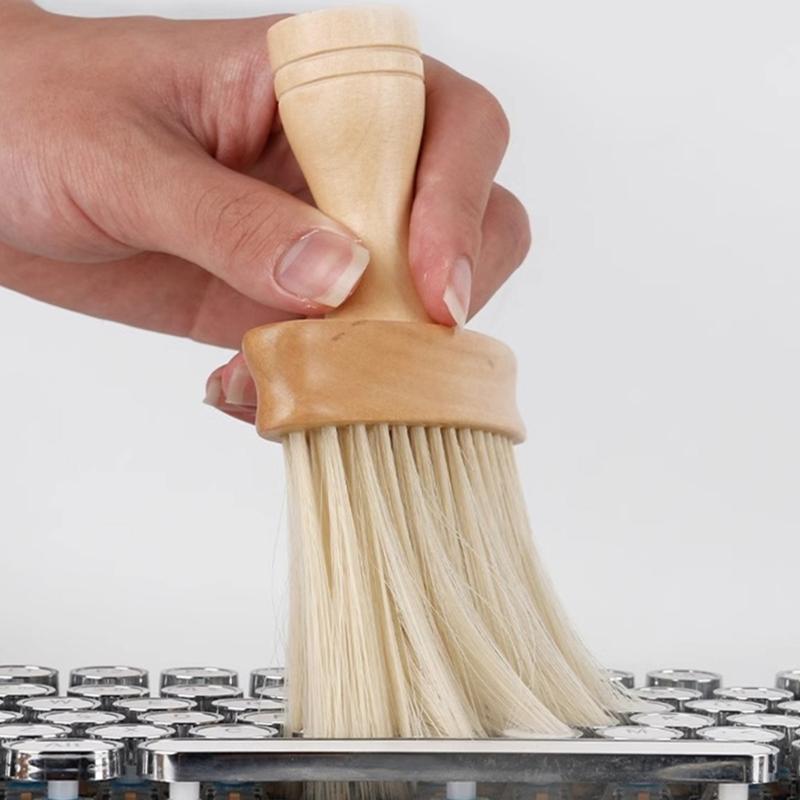 Ergonomic Wood Instrument Cleaner NonStatic Design For Delicate Piano Key And Synthesizers Keyboard Cleaning Brush