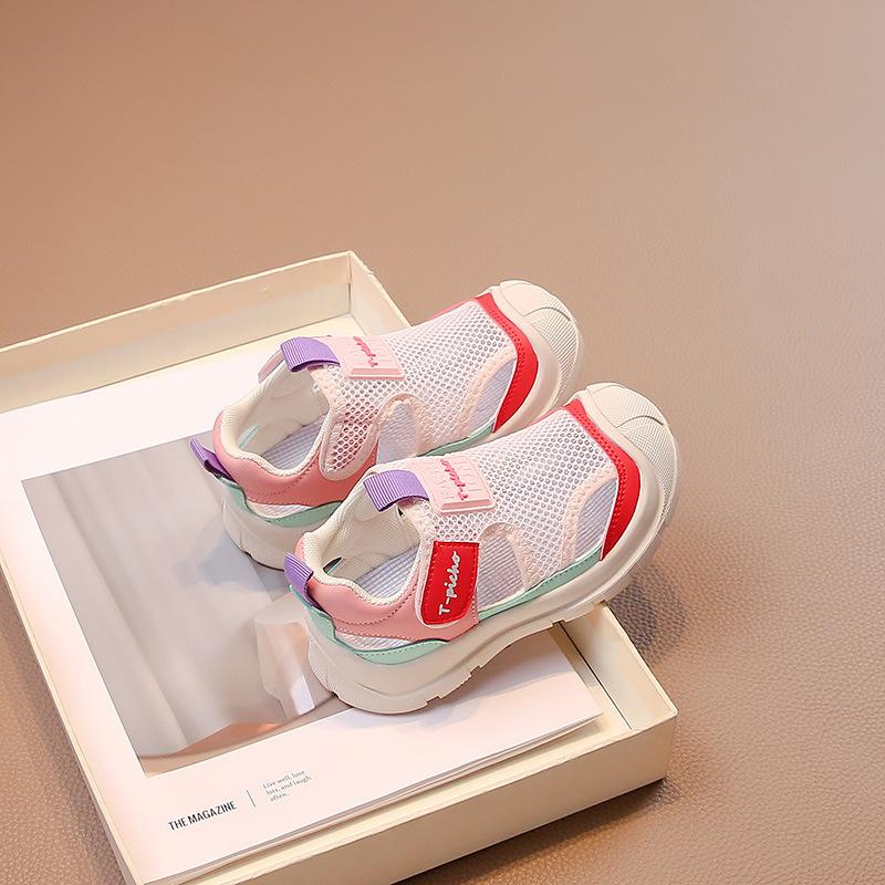 Sommer Ny Gutt Fritid Sport Myk Såle Sandaler Jenter Enkelt Mesh Pustende Koreansk Stil Strandsko