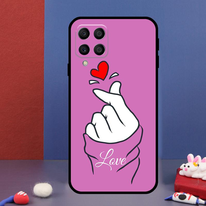 Kpop Finger Heart For Samsung Galaxy M15 M55 M33 M13 M23 M53 M31 M51 M14 M34 M54 M20 M30s M52 M32 Phone Case